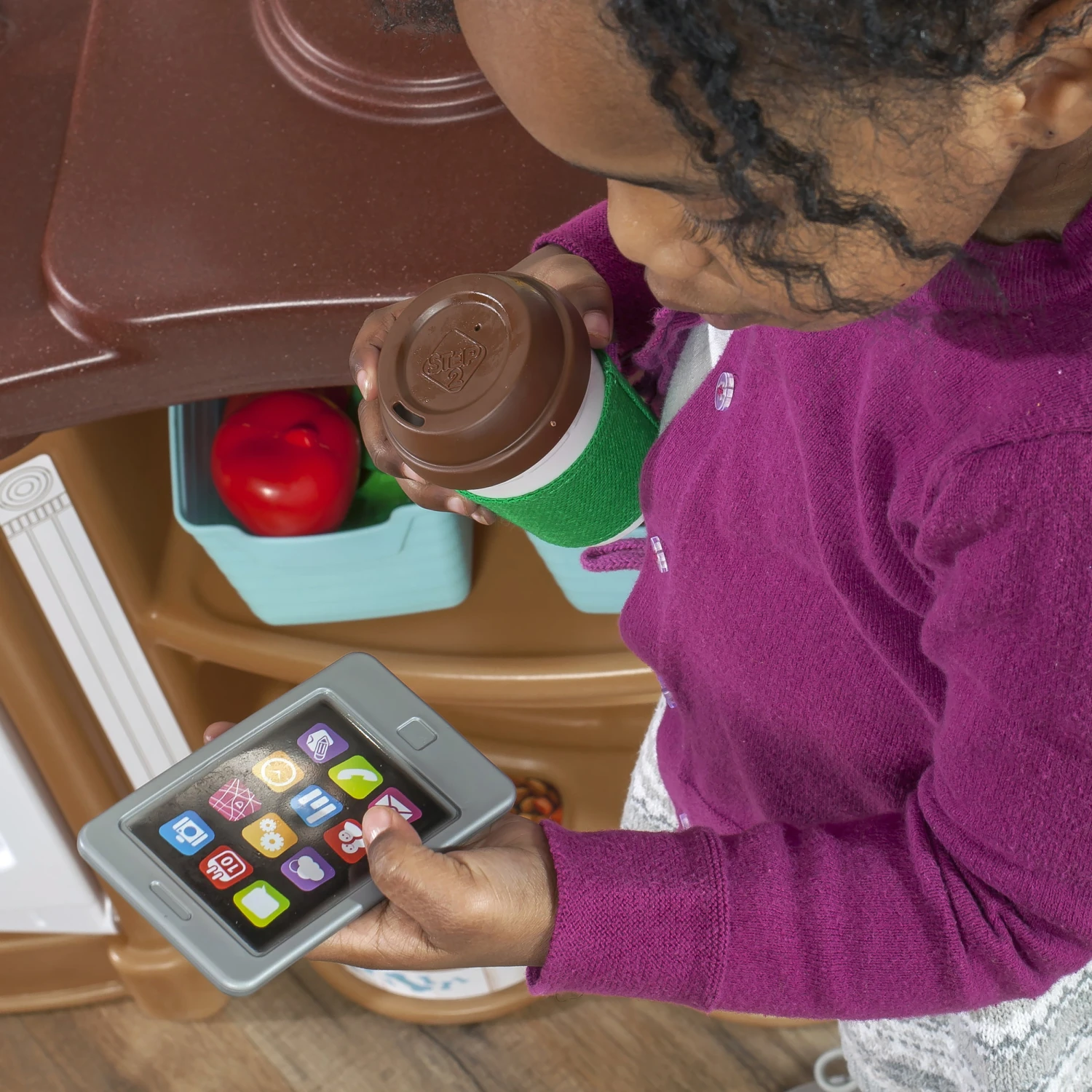 Step2 Lifestyle Custom Play Kitchen With 20 Piece Accessory Play Set In Multicolor 7 Step2 Lifestyle Custom Play Kitchen With 20 Piece Accessory Play Set In Multicolor - Image 7