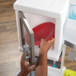 Step2 Contemporary Chef Brown And White Toddler Plastic Play Kitchen -Step2 4476e4b7 20ff 44cb 86d0 754fea4d9701 3.ae8526c7e7bc8d4b18d45627aed51b1e scaled 1