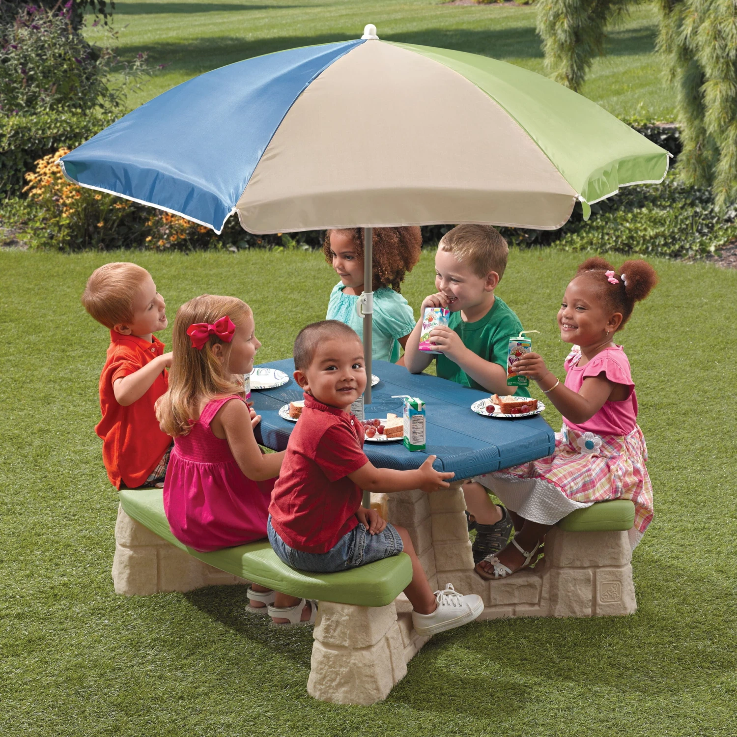 Step2 Naturally Playful Picnic Table With Removable Umbrella, Plastic 4 Step2 Naturally Playful Picnic Table With Removable Umbrella, Plastic - Image 4
