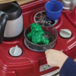Step2 Cozy Kitchen 8 Step2 Cozy Kitchen -Step2 Step2 Cozy Kitchen Pretend Play Step2 Toycra 3