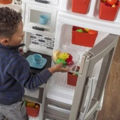 Step2 Grand Luxe Kitchen 10 Step2 Grand Luxe Kitchen -Step2 Step2 Grand Luxe Kitchen Pretend Play Step2 Toycra 4