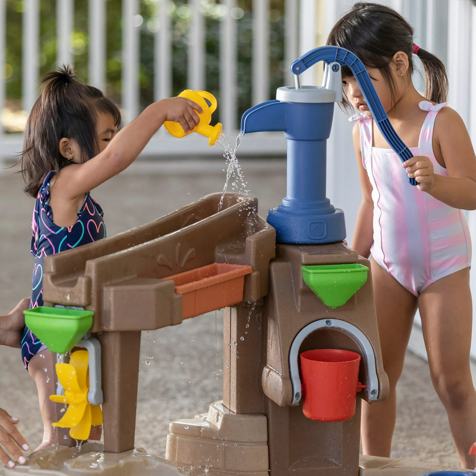 Step2 Pump & Splash Discovery Pond Water Table For Toddlers 16 Step2 Pump & Splash Discovery Pond Water Table For Toddlers - Image 16